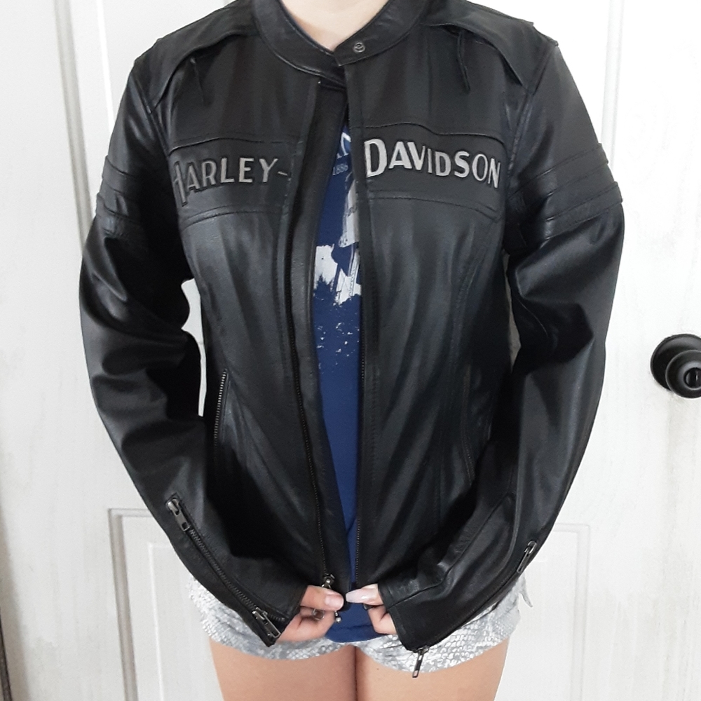 Harley Davidson women's jacket - Picture 2 of 6